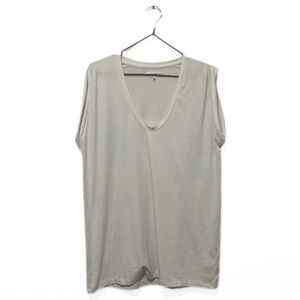 Community | Aritzia White Scoop-Neck Relaxed-Fit Flowy Long Tank Top Size Small